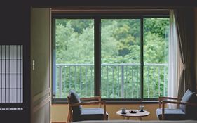 Hakone Pax Yoshino